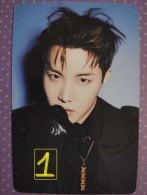 Photocard Au Choix BTS  Vogue GQ  J Hope - Objets Dérivés