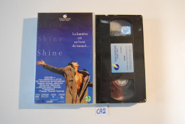 CA2 K7 VHS SHINE LA LUMIERE EST AU BOUT DU TUNNEL - Drama