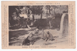 LOUXOR - La Vie Pittoresque En Orient -  Un Lit De Paysan  (carte Animée) - Luxor