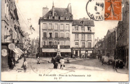 14 FALAISE - La Place De La Poissonnerie - Falaise