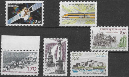 FRANCE N°2333 Et 2334 ** + N°2323 à 2326 **  Série Complète Neuve Sans Charnière Luxe MNH - Unused Stamps
