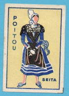 ÉTIQUETTE DE BOITE D'ALLUMETTES COSTUMES FÉMININS - POITOU - Boites D'allumettes - Etiquettes