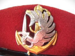 ANCIEN BERET COMPLET DES PARACHUTISTES TDM RPIMa FAB. SPECIAL COMMANDO ETAT SUP TAILLE 56 ANNEES 1980 - Equipement