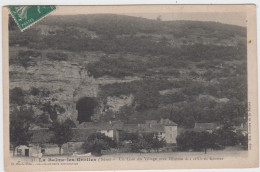 ISERE - 21 - LA BALME  LES GROTTES - Un Coin Du Village Avec L'Entrée Des Célèbres Grottes - La Balme-les-Grottes