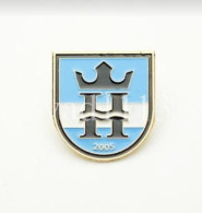 Badge Pin: European Football Clubs Denmark -   " FC Helsingør " - Football
