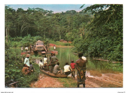 GF (Gabon) 057, Tropic Foto A 039F, La Traversée En Bac, Timbre - Gabon