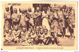 (Afrique) 049, Afrique Orientale, Louis Bauer, Femmes Habillées De Peaux De Bœufs - Non Classificati