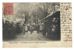 Matagne-la-Petite   Doische    La Procession Sortant De La Chapelle Saint Hilaire - Doische