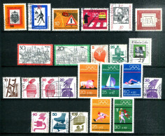 REPUBLIQUE FEDERALE ALLEMANDE - Lot De 23 Timbres Des Années 1971 Et 1972 - Colecciones Anuales