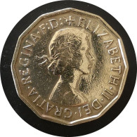 Monnaie Royaume Uni - 1957 - Elizabeth II 1re Effigie, Sans BRITT:OMN - F. 3 Pence