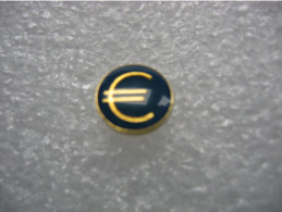 Pin's Du Sigle De La Monnaie EURO - Bancos