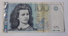 ESTONIA - 100 KROONI -  P 82 - 1999 -  CIRC - BANKNOTES - PAPER MONEY - CARTAMONETA - - Estonia