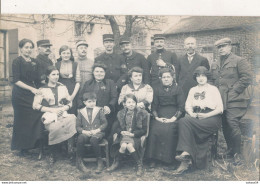 Carte-photo : Portrait De Famille - Famille Lemaire à Montataire (Oise) - Militaires - Montataire