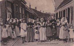 ZEELAND ZUID-BEVELAND CA. 1910 FOLKLORE KLEDERDRACHT COSTUMES COIFFES - UITG. V.D. PEIJL YERSEKE - Trachten