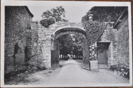 17 + PONT-l'ABBE-d'ARNOULT - Château De La Chaume - Le Portail - Pont-l'Abbé-d'Arnoult