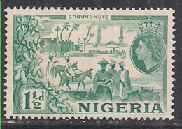 Nigeria 1953 - 58 QE2 1  1/2d Groundnuts Pictorial  MM SG 71 (E737 ) - Nigeria (...-1960)