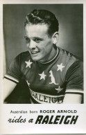 Photo De Roger Arnold Coureur Cycliste Australien  Raleigh 1952 - Sport