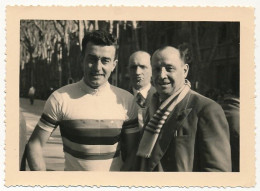 Photo Amateur 8cm X 11cm - Louison BOBET (Champion Cycliste - Photo Prise à Aix En Provence) - Deportes