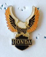 Pin's Moto Honda Aigle - Moto