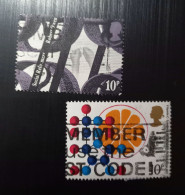 Grande Bretagne 1976 Industrial And Social Reformers Of The 19th Century 2 & 1977 British Nobel Prize Winners In Chemist - Used Stamps