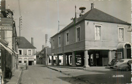 89* CHARNY   Hotel De Ville    CPSM (9x14cm)  RL32,0298 - Charny