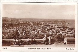 ANGLETERRE..  SCARBOROUGH FROM OLIVER'S MOUNT. ANNÉE 1955 + TEXTE - Scarborough