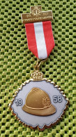 Medaille -9e. Mars Politie Leuven 1987 - België  -  Original Foto  !!  Medallion  Dutch - Andere & Zonder Classificatie