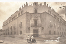 Merida Yuc. - La Universidad - Carte Photo * - Mexique