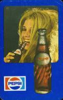 PEPSI * COLA * SOFT DRINK * WOMAN * GIRL * BUDAPEST * CALENDAR * FAJV 1975 * Hungary - Petit Format : 1971-80