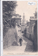 AVRANCHES- LA RUE SAINT-SATURNIN - Avranches