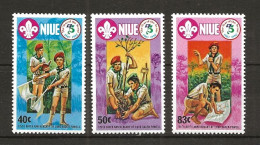 Niue 1983  125. Birthday Lord Robert Baden-Powell; 75  Year Scouts  Mi  490-492 MNH(**) - Niue