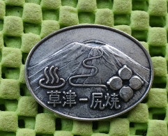 Pin - Speld - Kanto Mountain Badge -  Original Foto  !!  Medallion  Dutch - Andere & Zonder Classificatie