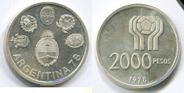 3063 ARGENTINA 1978 ARGENTINA 2000 PESOS 1978 - Argentine