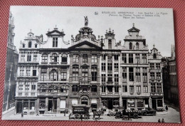 BRUXELLES  -   Grand' PLace , Côté Nord-Est - St-Jans-Molenbeek - Molenbeek-St-Jean