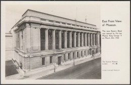 East Front View, The Science Museum, London, 1939 - Matthews RP Postcard - Other & Unclassified