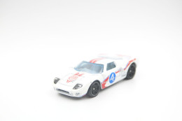 Hot Wheels Mattel Ford GT-40 -  Issued 2021 Scale 1/64 - Matchbox (Lesney)