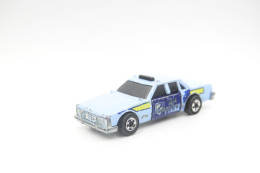 Hot Wheels Mattel Crash Patrol State Police Car Issued 1983, Scale 1/64 - Matchbox (Lesney)