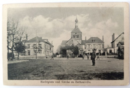 Betheniville, Marktplatz Und Kirche, Ca. 1920 - Sonstige & Ohne Zuordnung