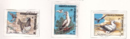 NOUVELLE CALEDONIE Dispersion D'une Collection Oblitéré Used  1976 Oiseaux - Oblitérés