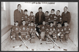 Québec - La Cité - Équipe De Hockey Pee Wee L'invincible Tremplin De St Rodrigue 1e Mars 1966 - Éditeur Jocelyn Paquet - Québec - La Cité