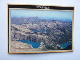 PYRENEES - Les Lacs Du Massif De Néouvielle - Capdelong, Orédon, Aubert, Aumar - Au Fond, Le Pic Du Midi - Midi-Pyrénées