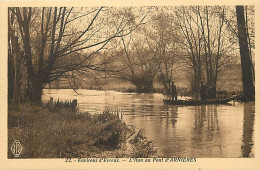 - Eure -ref-B316- Arnières - L Iton Au Pont - Hommes En Barque - Environs D Evreux - - Arnières