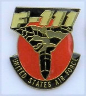 PP20 Pin's GUERRE DU GOLF KOWIET F-111 Avion Usa GI Achat Immediat - Avions