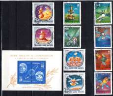 ESPACE SPACE 60 Timbres Oblitérés Des Doubles Voir 5 Scan - Altri & Non Classificati