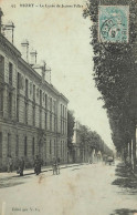 Niort * Rue Et Le Lycée De Jeunes Filles * école - Niort