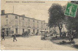 86 - MIREBEAU  Cpa - Champ De Foire Et Rue Nationale - Mirebeau