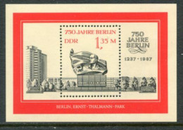DDR 1987 750th Anniversary Of Berlin Block MNH / **.  Michel Block 89 - Ongebruikt