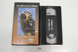 CA4 CASSETTE VIDEO VHS LES HOTES DE NOS VILLAGES - Documentary