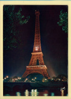 PARIS La Nuit : La Tour Eiffel Illuminé (voir Scan Recto/verso) - Paris Bei Nacht