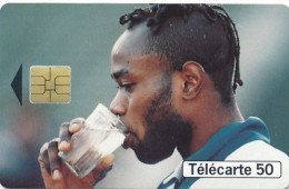 Télécarte France (05/98) Coupe Du Monde Foot 98 - Taribo West (visuel, Puce,  état, Unités, Etc Voir Scan) + Port - Ohne Zuordnung